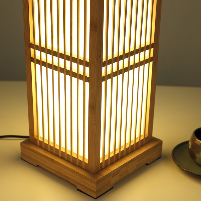 Japansk minimalistisk trä fyrkantig pelarbordslampa