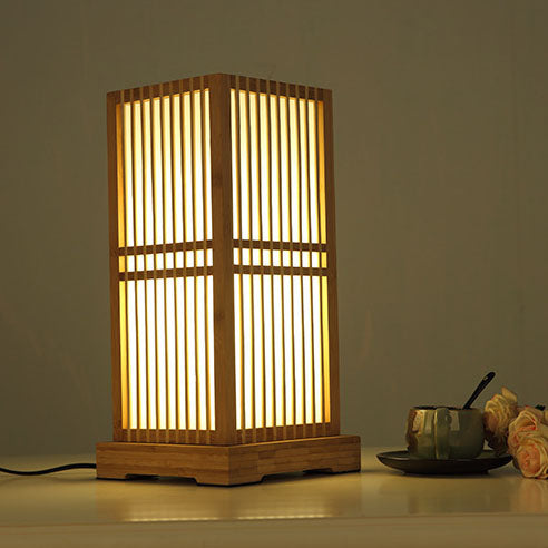 Japansk minimalistisk trä fyrkantig pelarbordslampa