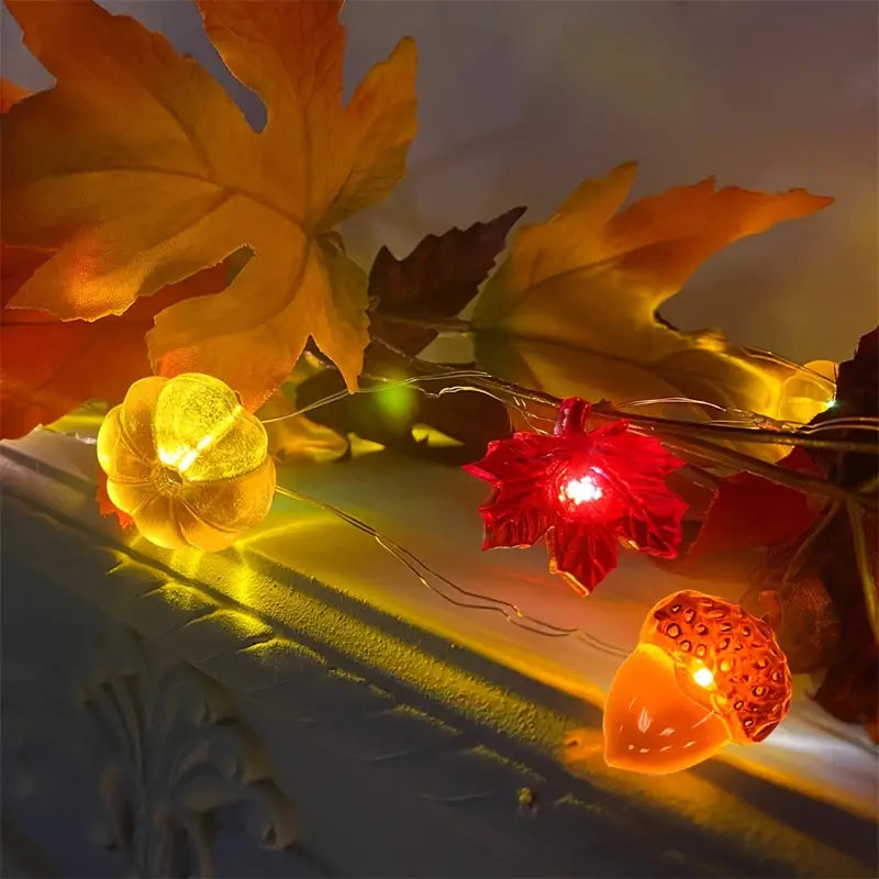 Halloween Höst Ljuskedja – 3m LED Girlang med Pumpa, Lönnblad & Ekollon