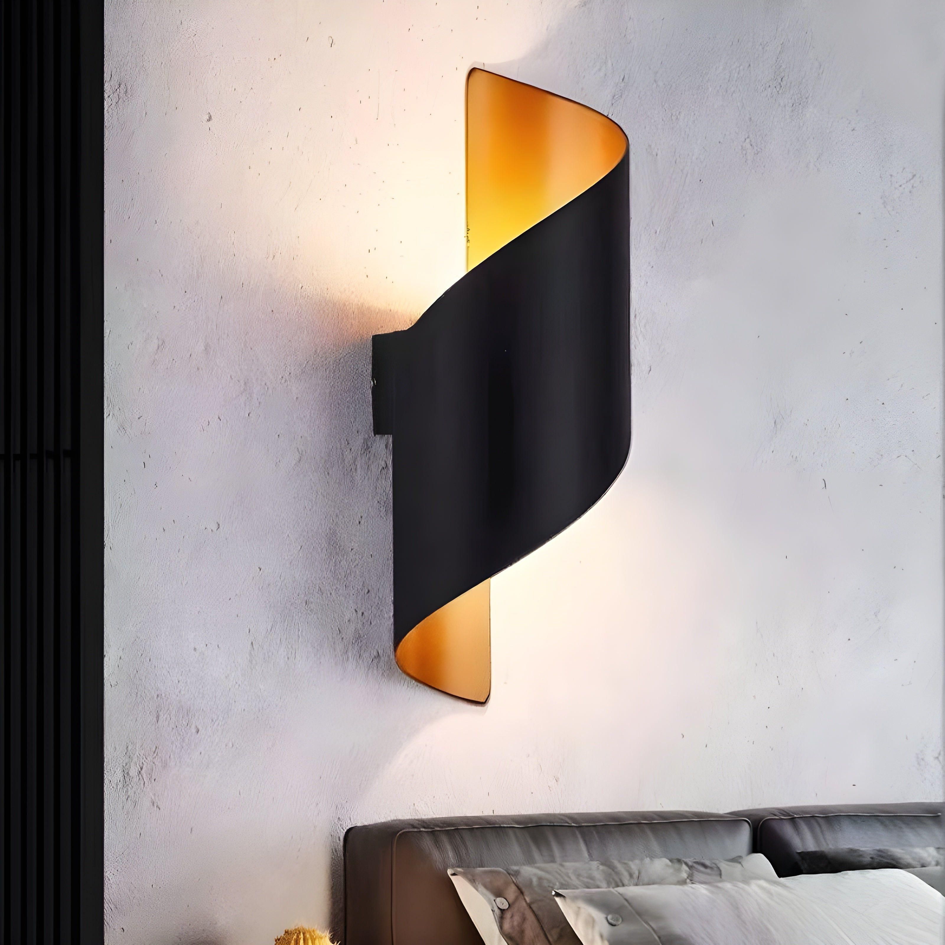 SpiralGlow Light - Nordisk vattentät metall spiral LED vägglampa