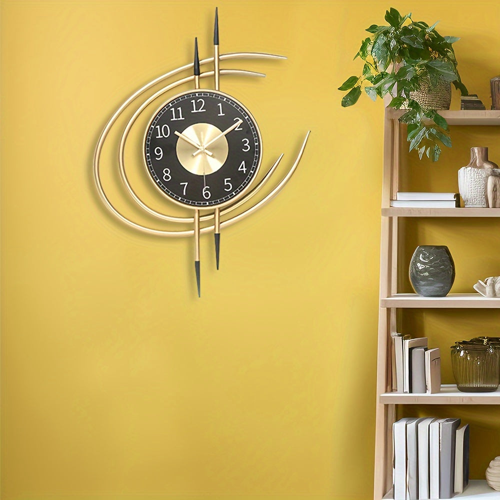 Carvallo – Tyst, konstnärlig väggklocka med skulpturell design i svart och guld