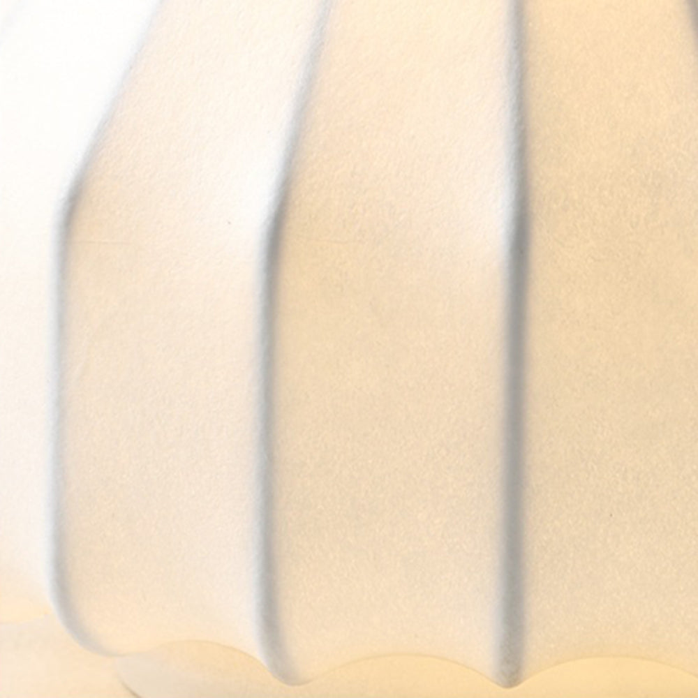 Serenité Silke Kap Table Lamp