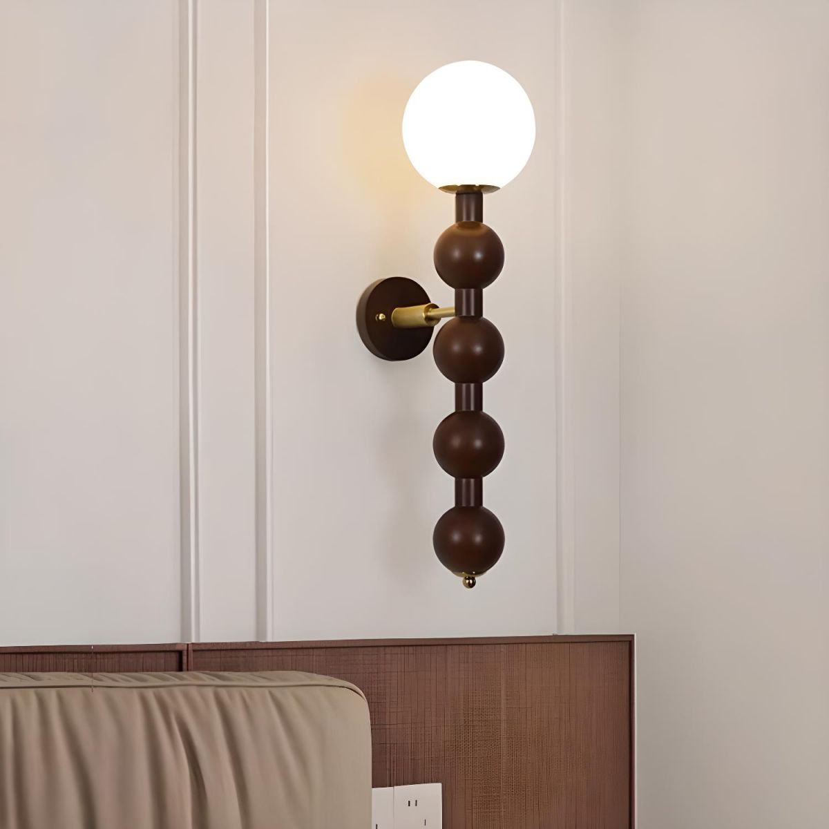 Bauhaus Lång Metal Vägglampa med Flera Bollar