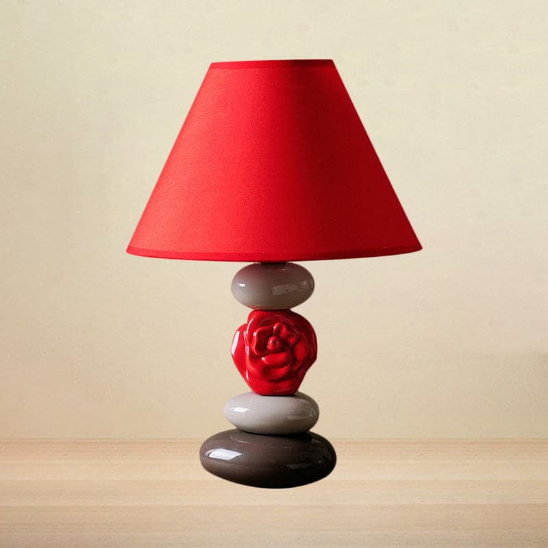 LumeHaven - Bordslampa med konformad textilkåpa