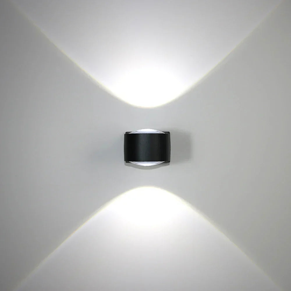 AquaShield - Vattentålig Aluminium Trädgårdslampa