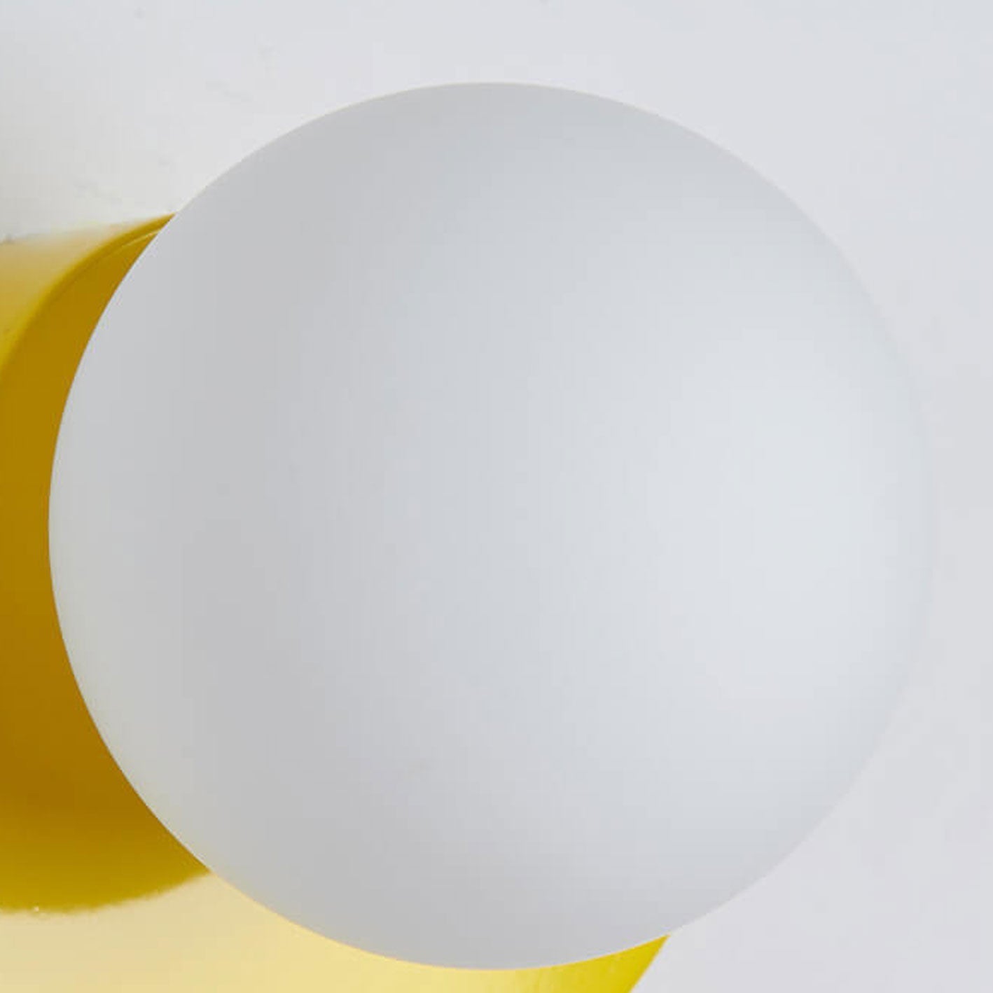 Glasglob Lampa Vägg med Färgglad Bas