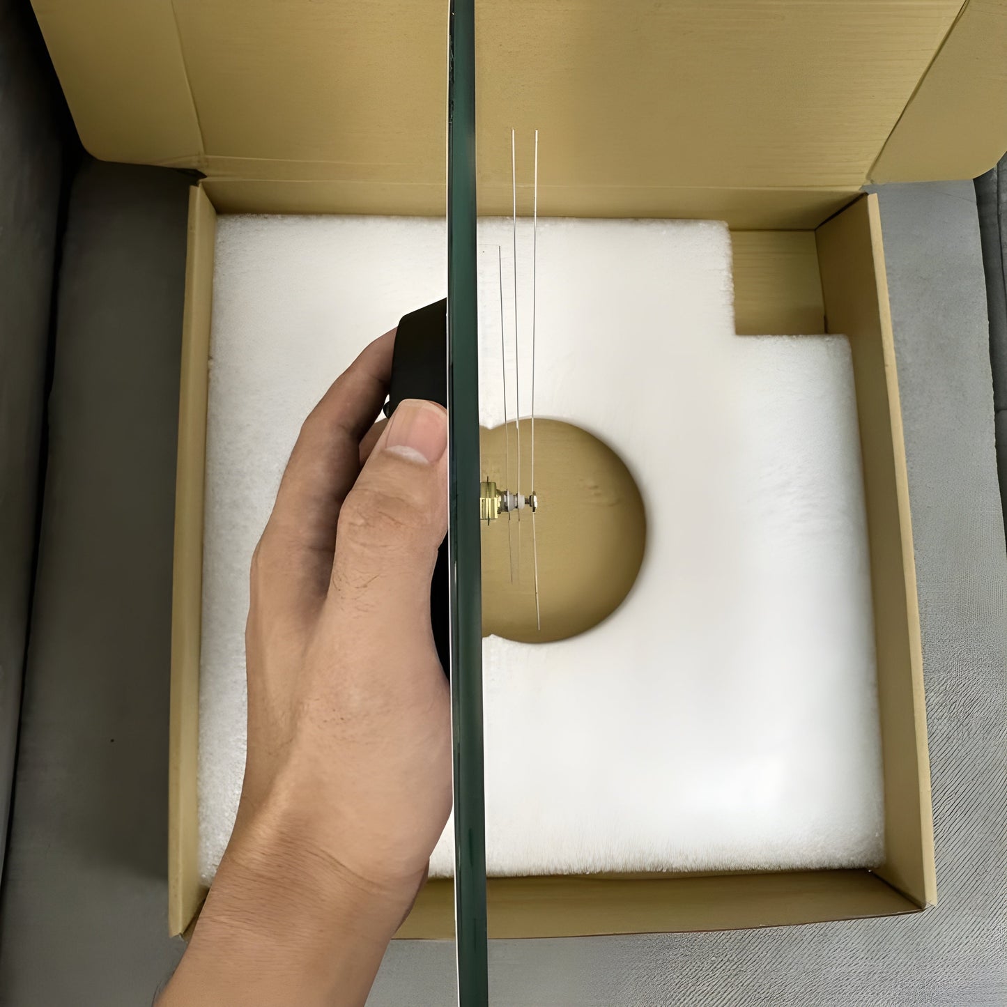 CrownQuartz Klocka - Modern Marmor Väggklocka