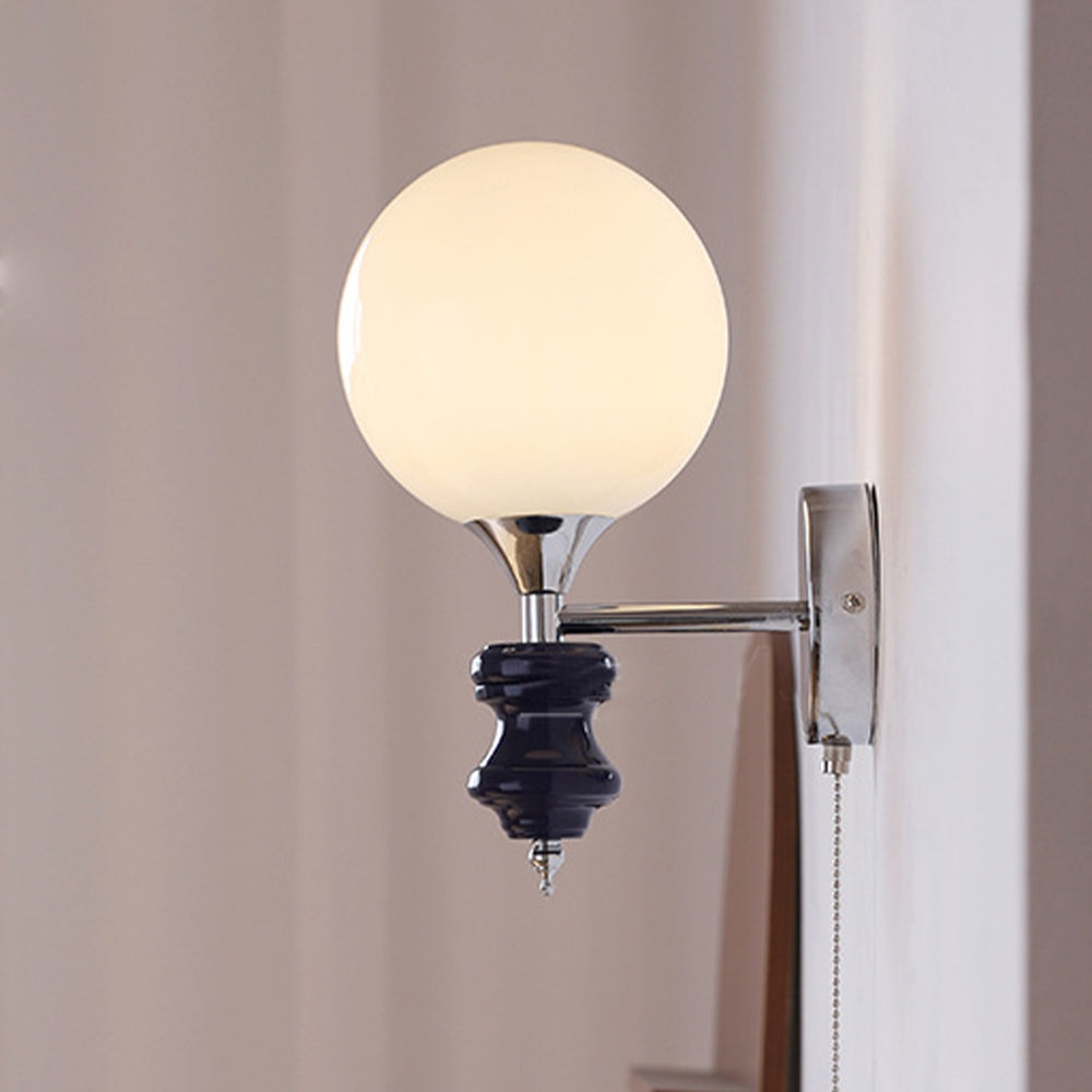 Fransk Medeltida Vintage Bauhaus Vägglampa