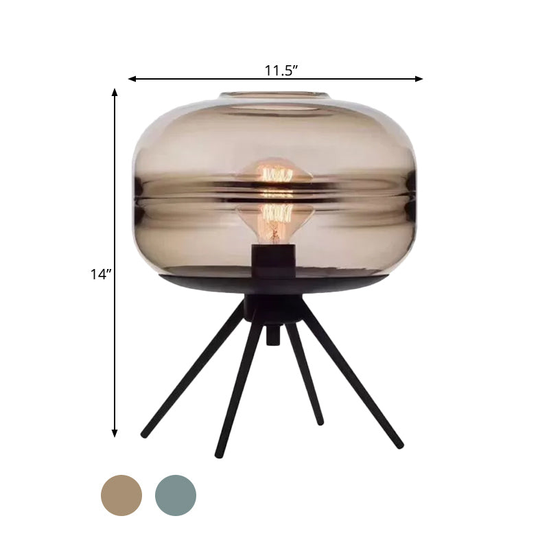 GlassLuxe – Modern fyrbent bordslampa med stilren design
