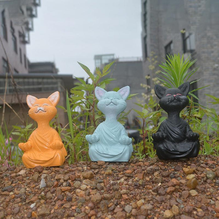 SerenePaws - Handgjord Buddha Katt Staty för inspirerad interiör