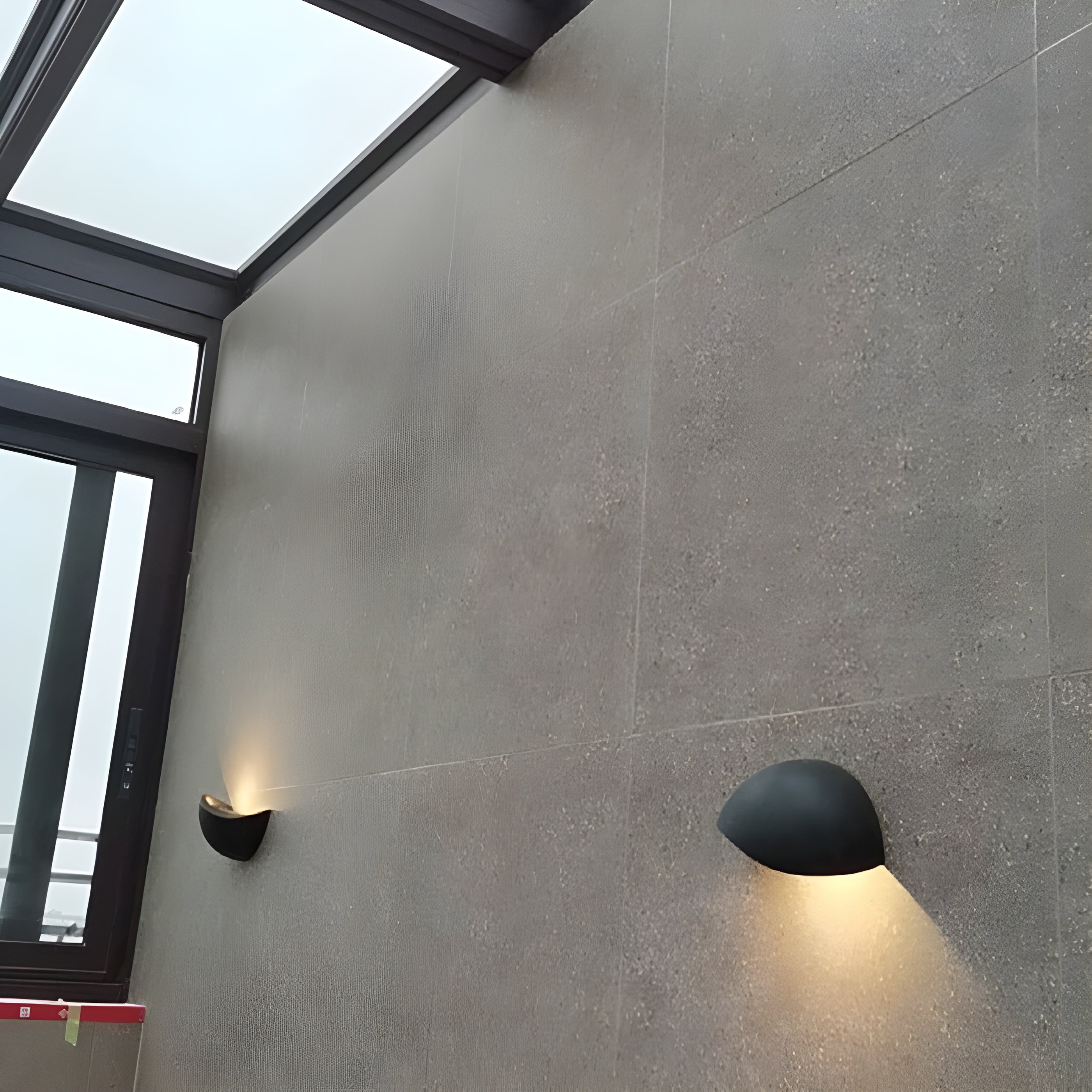 NoirLume Light - Minimalistisk halvcirkelformad LED vägglampa