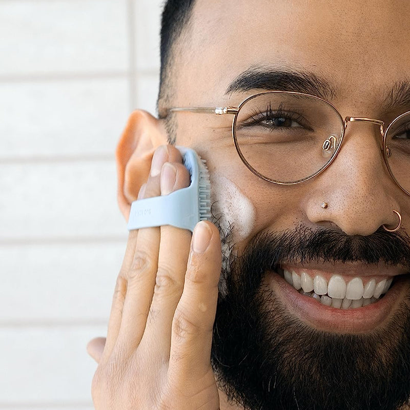 SilkiScrub - Skonsam badborste för slät och strålande hud