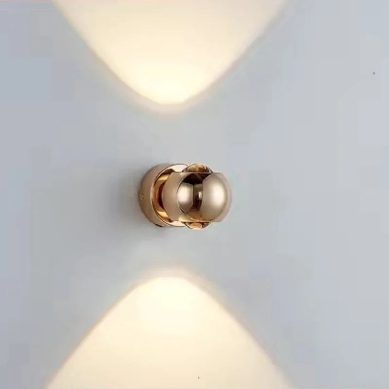 LumeArt - Vägglampa med Kreativ Design