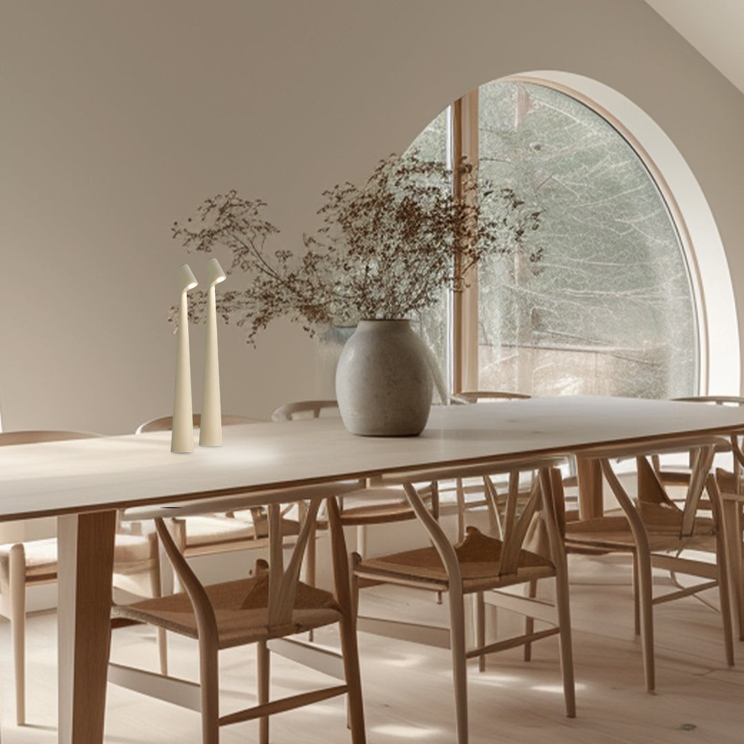 Bordslampa Modern Röd Metall LED Ljus