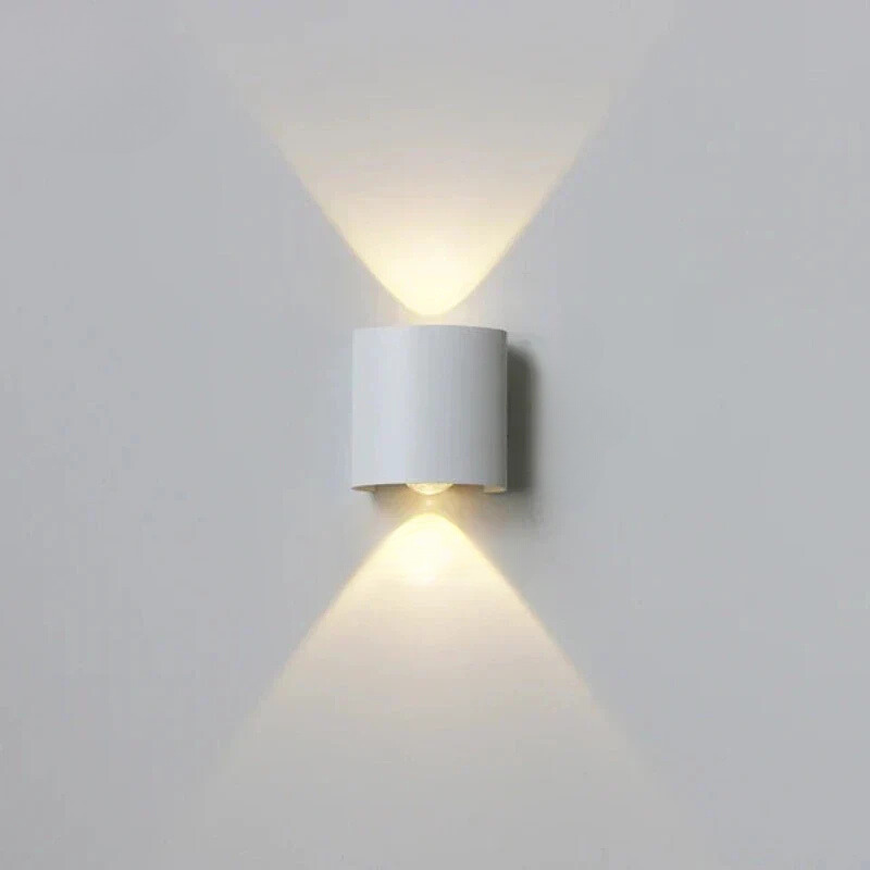 AquaGuard - Vattentät Vägglampa