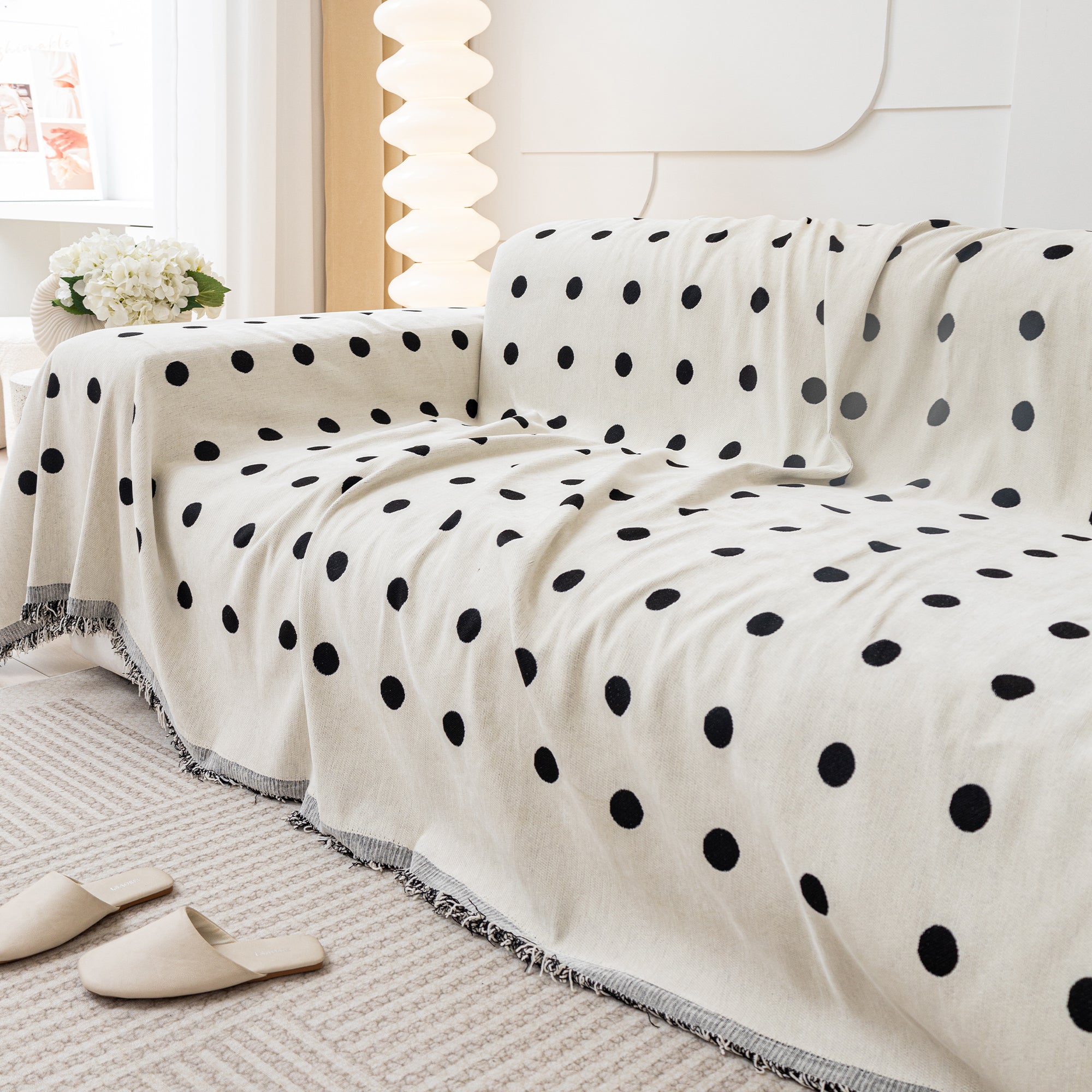 Svart Boba Vändbar Komfortsofföverdrag - Modern, Stilren & Hållbart Soffskydd