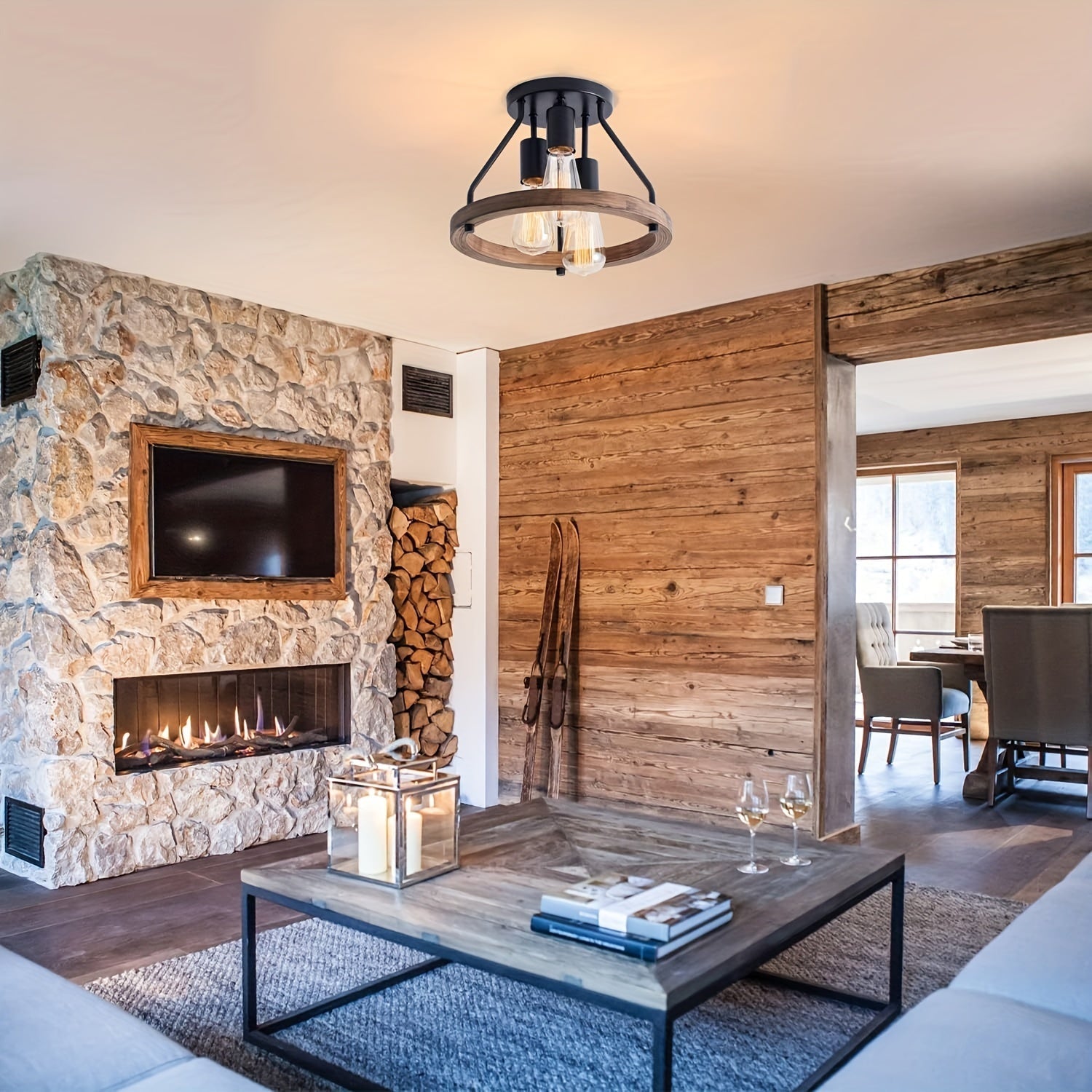 NatureLight Tre-Arm Lampe - För Atmosfärisk Belysning och Karaktär