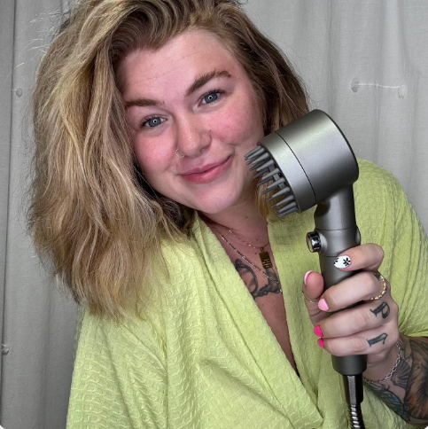 Duschhuvud med filter för mjukt vattentryck