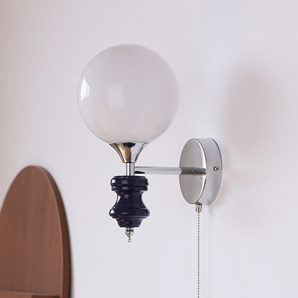 Fransk Medeltida Vintage Bauhaus Vägglampa