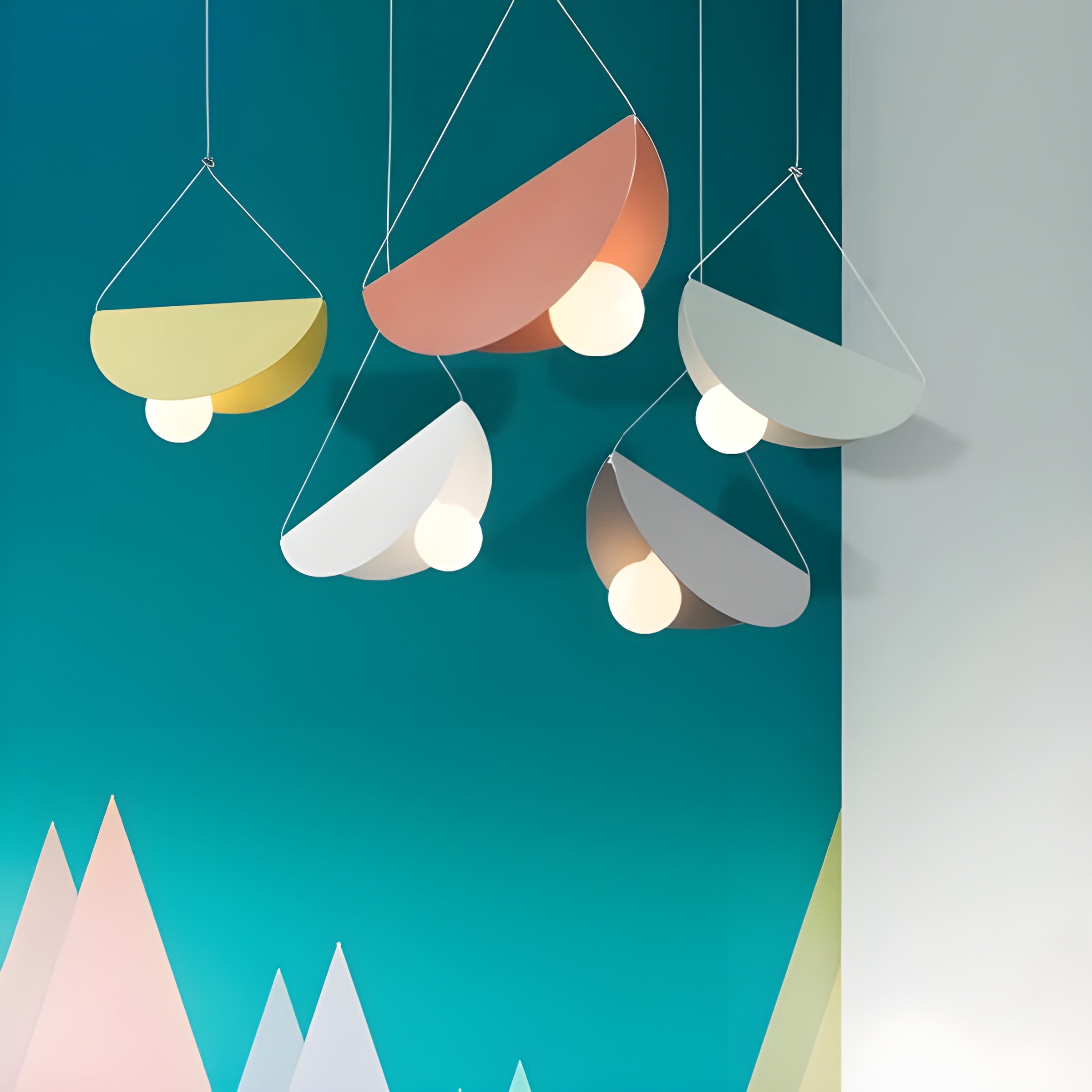 SparkLite Ljus - Fållad Metall Hängande Taklampa