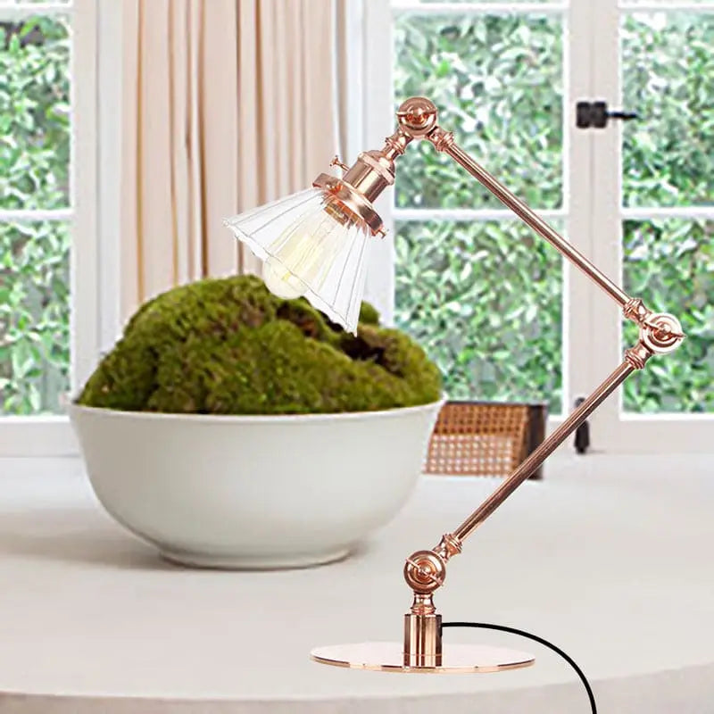 Carvallo - Elegant bordsbordslampa i klart glas i form av en kon