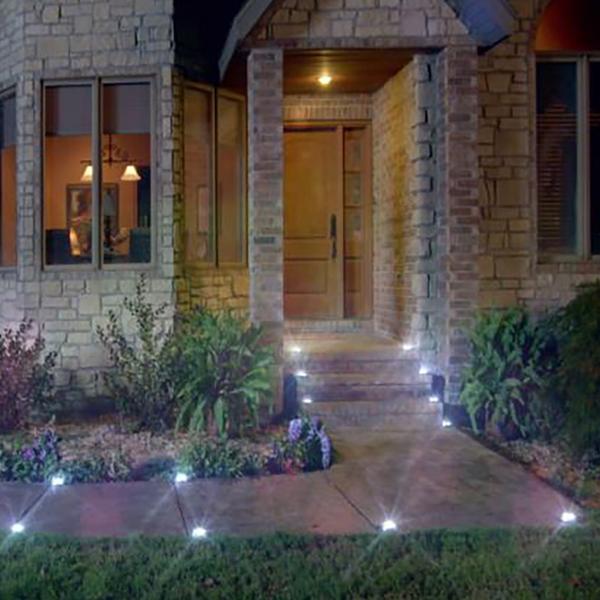 GlowDiscs – Utomhus solcellslampor, set om 8