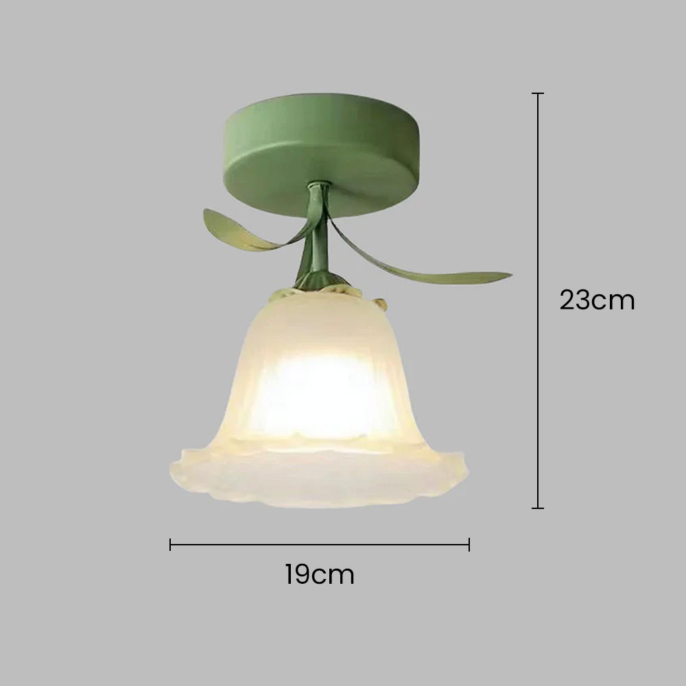 Taklampa med blommönstrad glasdiffusor