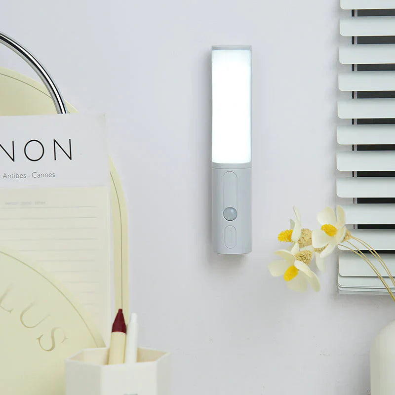 Intelligent LED-nattljus med rörelsesensor