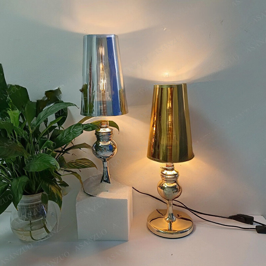 ShadowGlow - Luksuriös Barock Sängbordslampa För Att Höja Ditt Vardagsrum