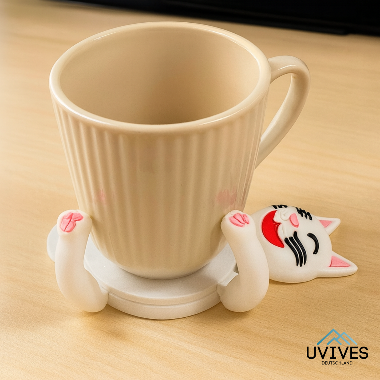 Carvallo | PurrLounge - De roliga kattunderläggen för gott humör och rena bord!