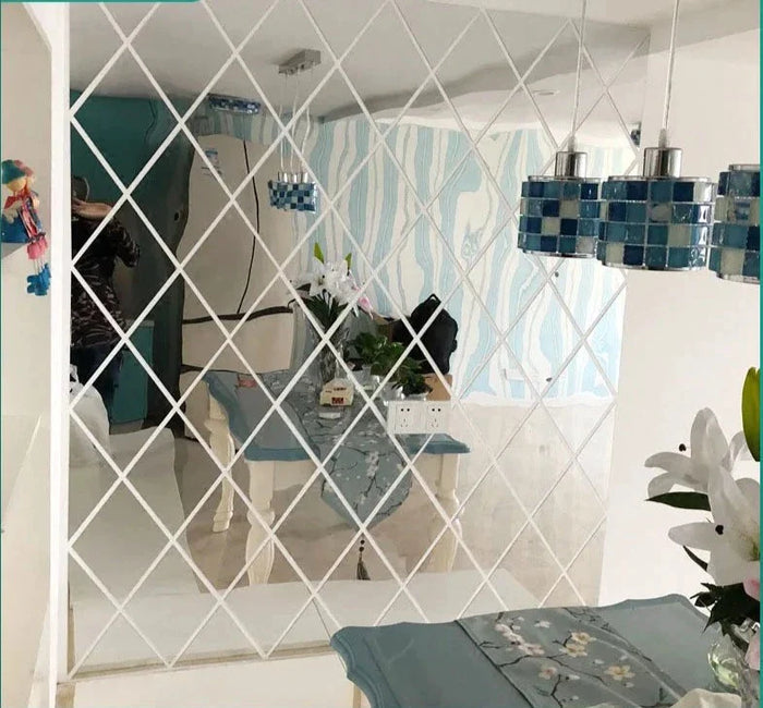 ShineWall - Elegant Väggdekoration för en Modern Inredning