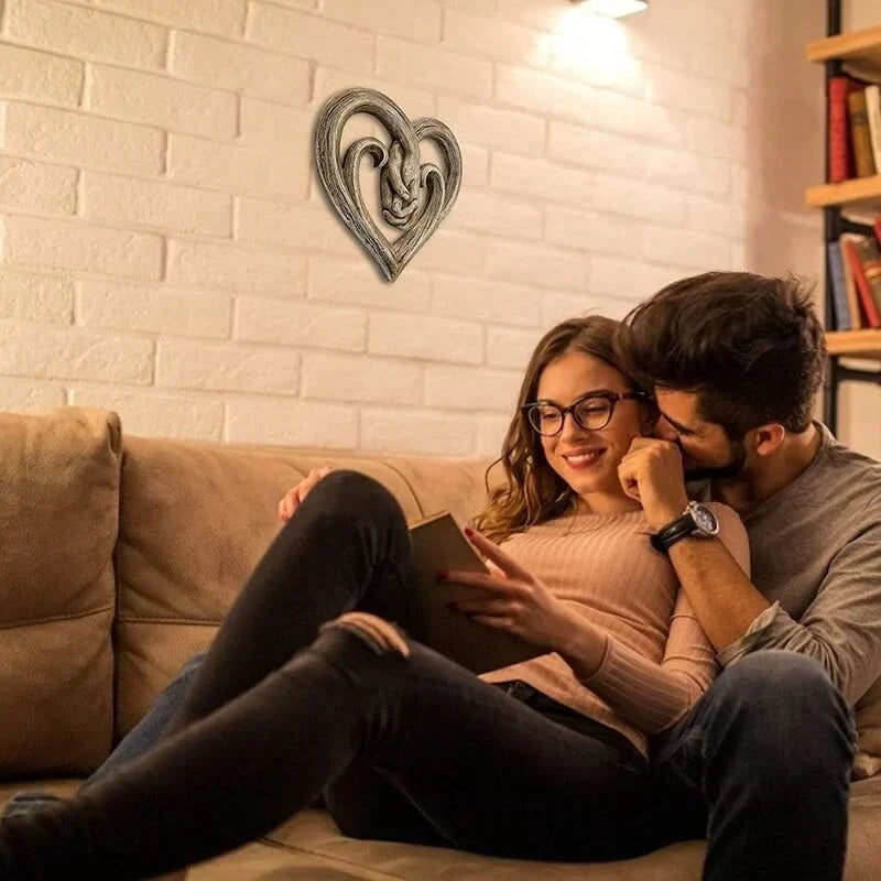 Väggdekoration i trä i form av ett hjärta