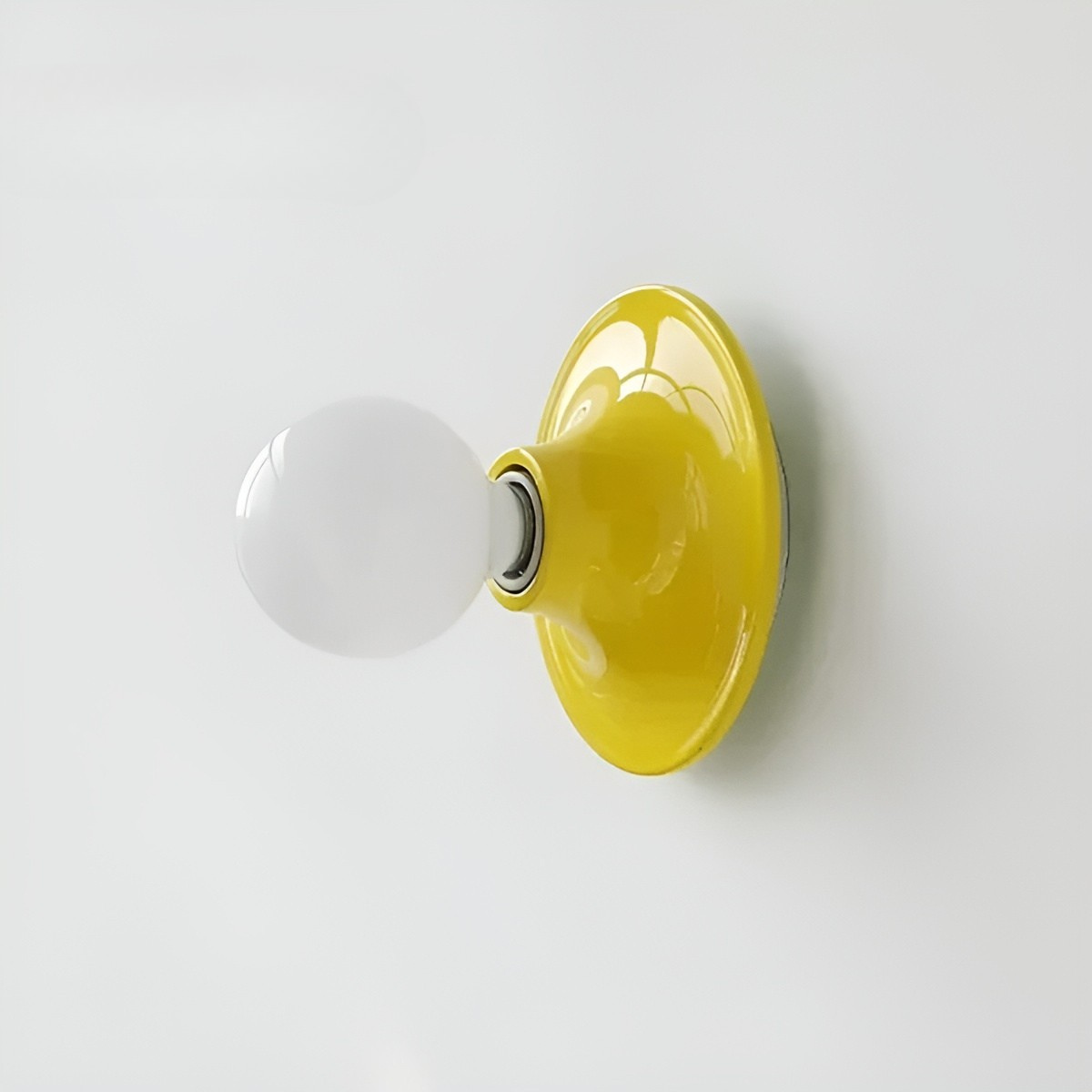 RetroGlow – Retro LED-vägglampa i vintage stil för en varm och mysig atmosfär