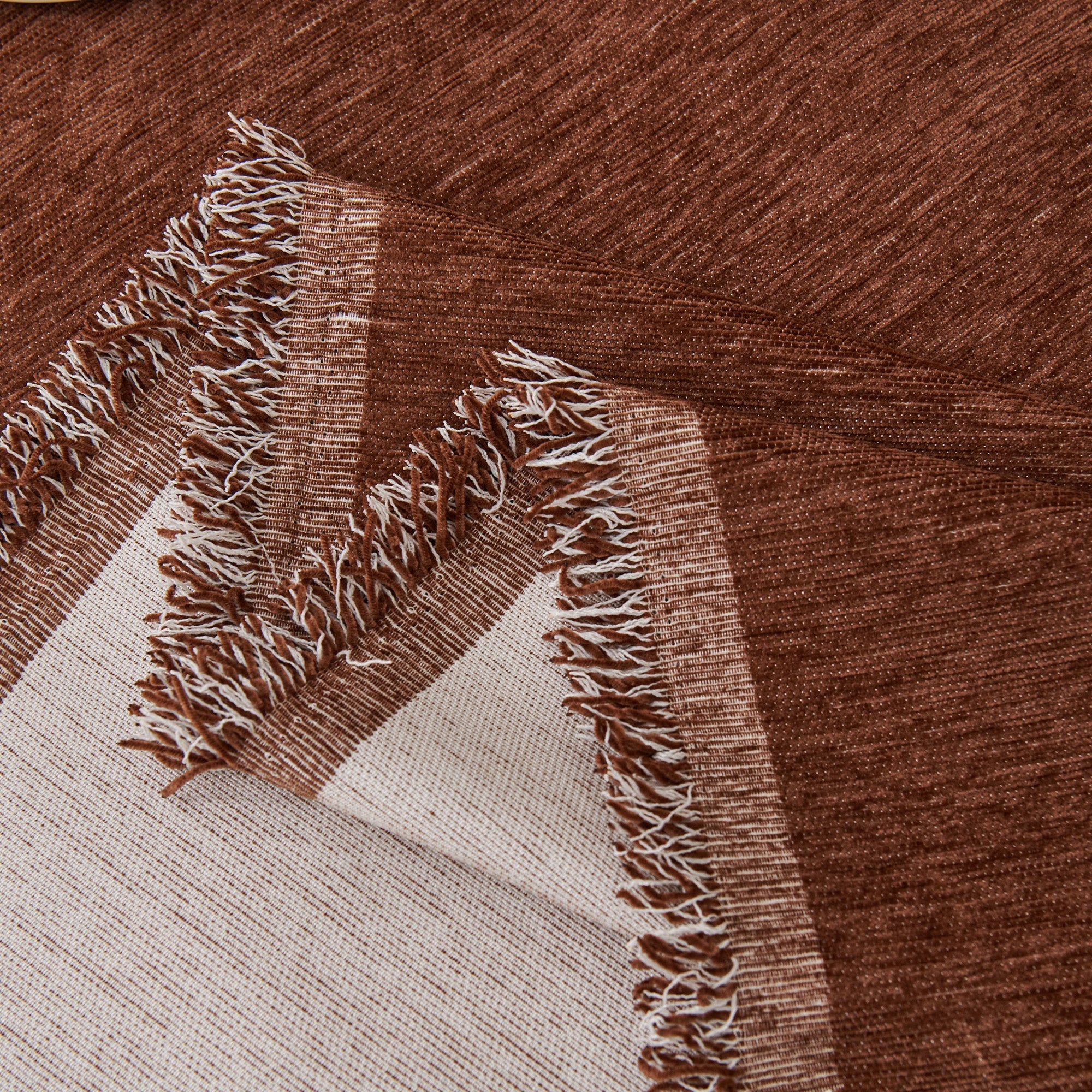 Pure Embrace Sofföverdrag - Modernt, Styligt & Hållbart Soffskydd