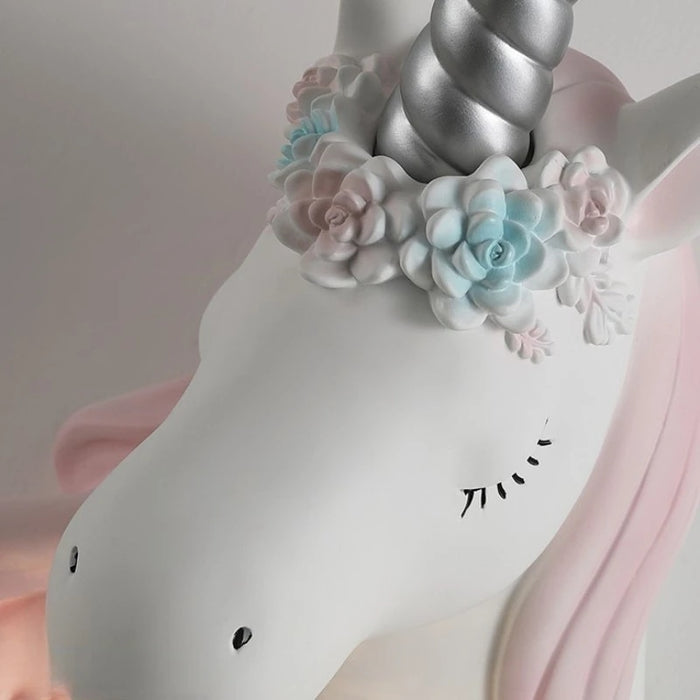 Carvallo - Elegant Unicorn vägglampa för lugn atmosfär