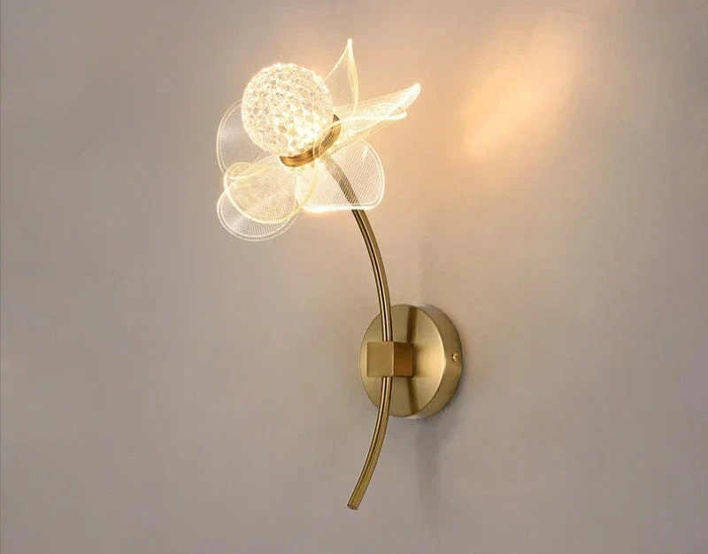 BloomGlow - Modern Blom Vägglampa med LED Belysning