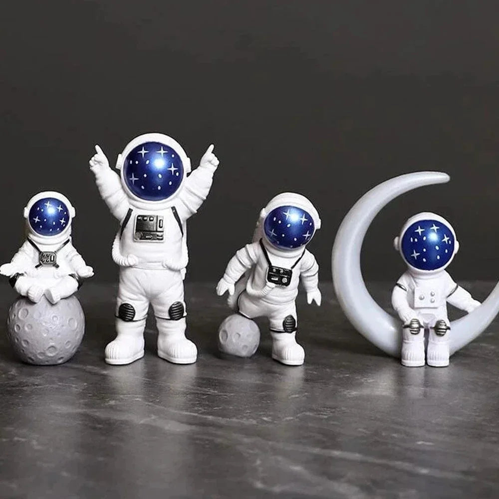 4 Bitars Astronaut Figur Staty Figur Utbildningsleksak Heminredning