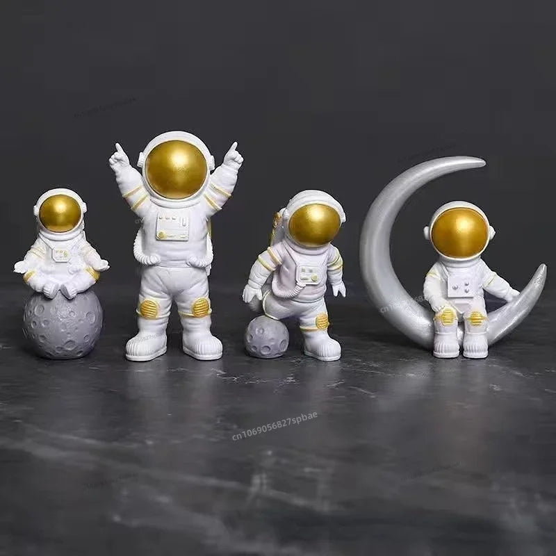 4 Bitars Astronaut Figur Staty Figur Utbildningsleksak Heminredning