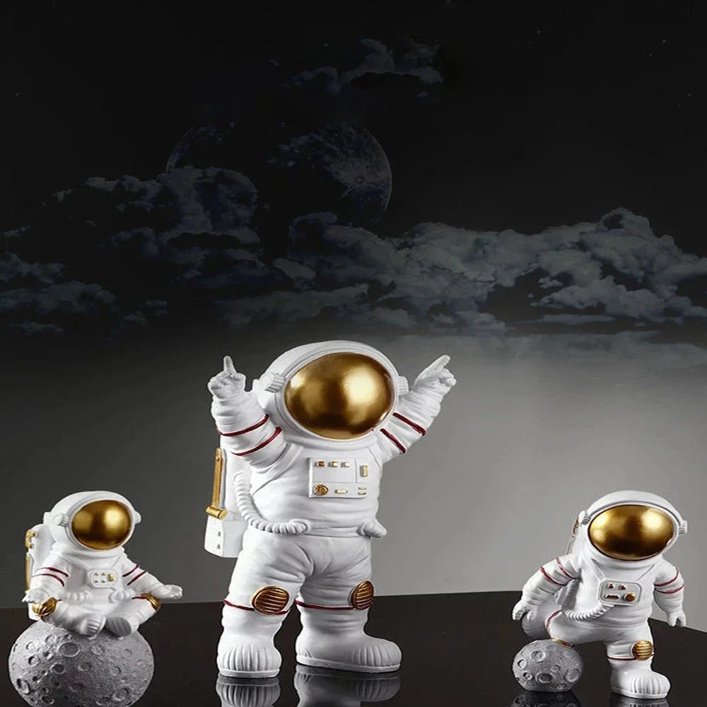4 Bitars Astronaut Figur Staty Figur Utbildningsleksak Heminredning