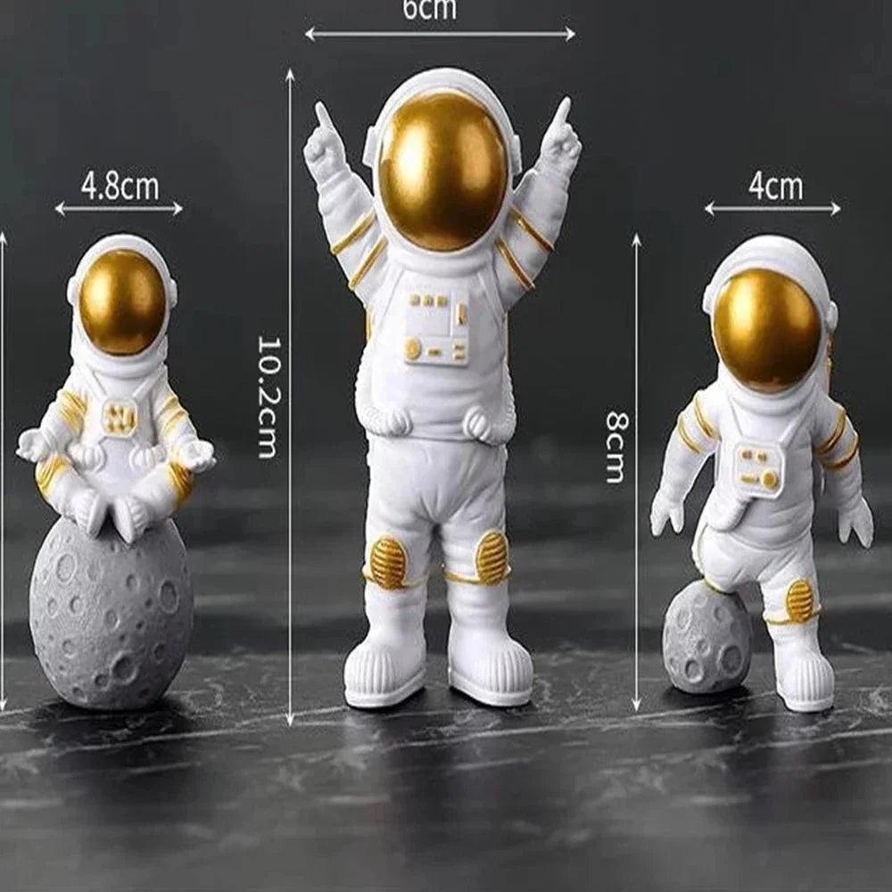 4 Bitars Astronaut Figur Staty Figur Utbildningsleksak Heminredning