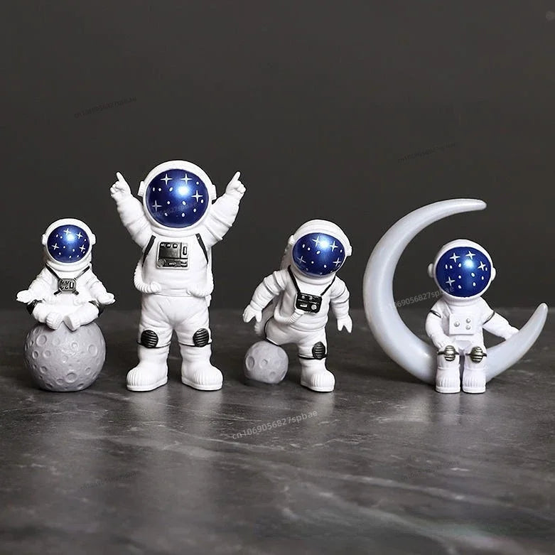 4 Bitars Astronaut Figur Staty Figur Utbildningsleksak Heminredning