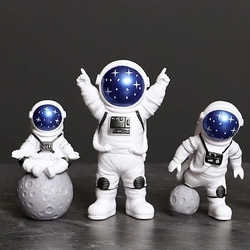 4 Bitars Astronaut Figur Staty Figur Utbildningsleksak Heminredning