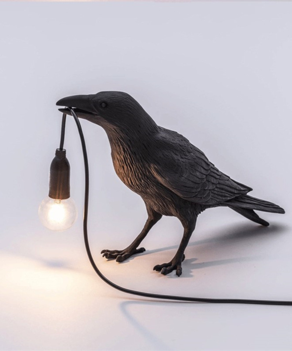 Crow Bordslampa - Unik och Konstnärlig Belysning