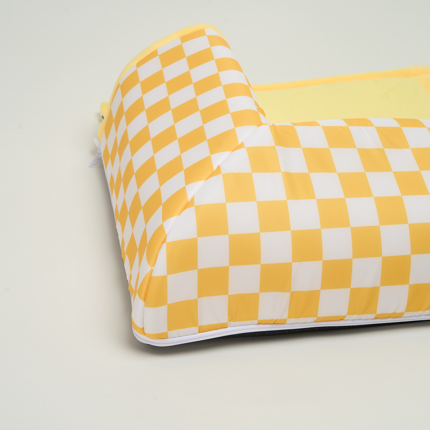 Plaid Purr Retreat Tunnel – Mysig, Interaktiv och Lätt att Rengöra