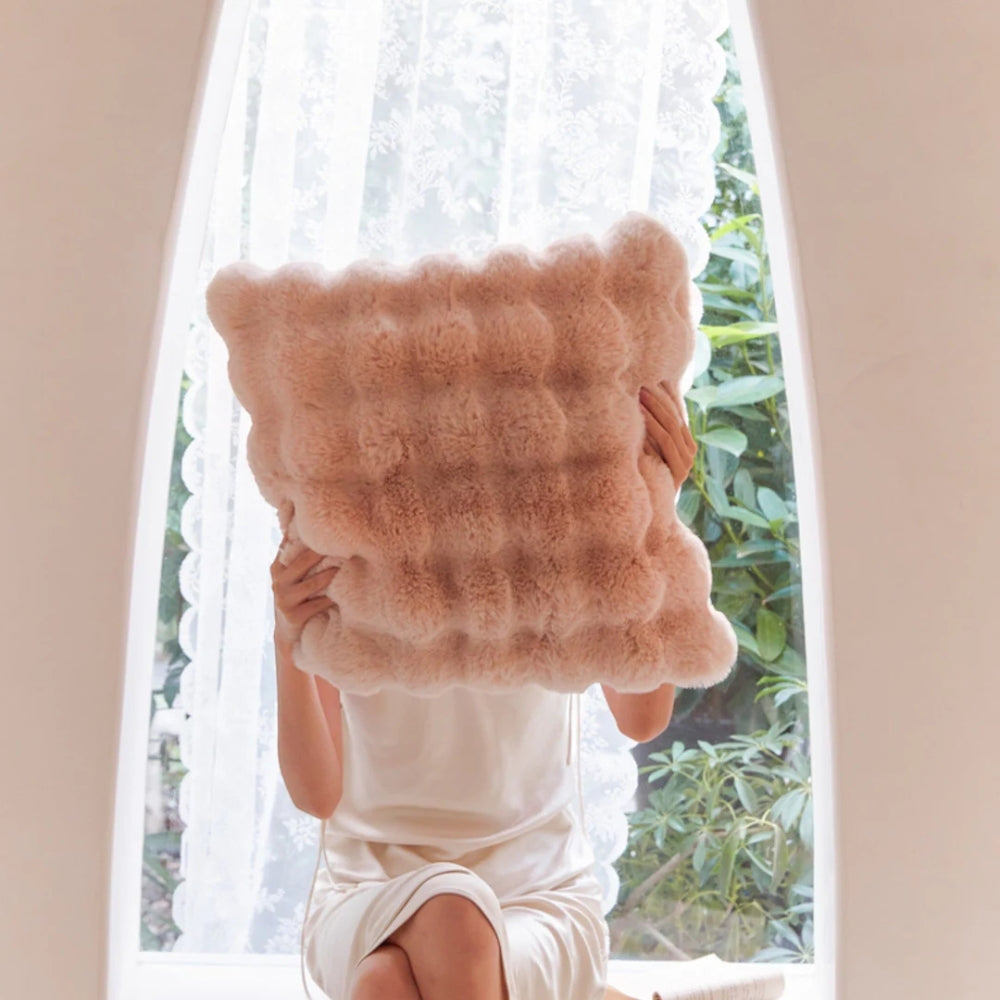 Rabbit Faux Fur Kudde