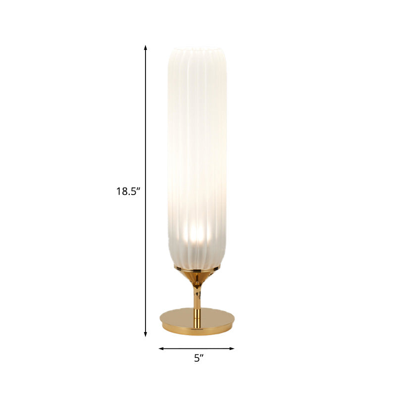GoldCyl - Modern LED Bordslampa med Ribbad Glas Skärm