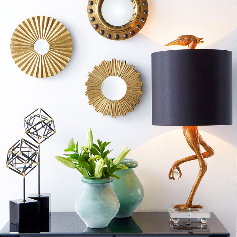 Struts Nattdukslampa - Klassisk Guld Sänglamp med Svart Cylindrisk Tyggskärm