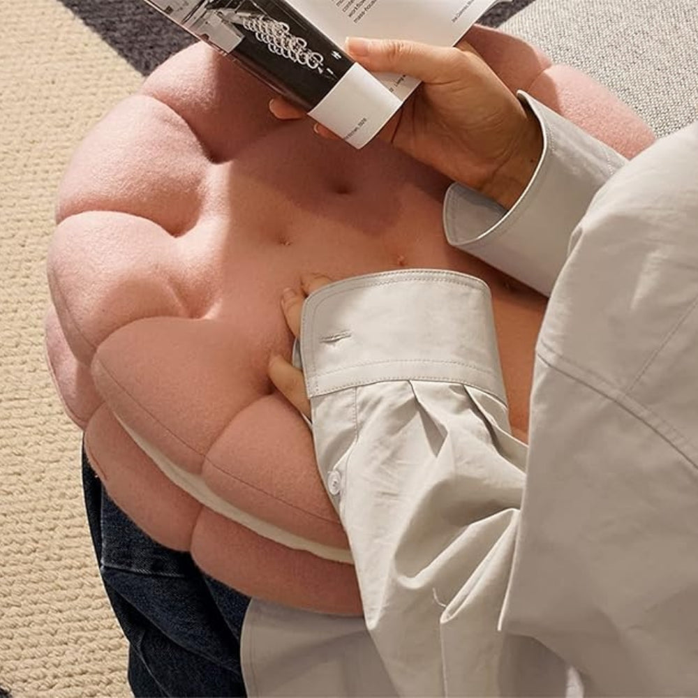 Snugglig Kaks-inspirerad Kudde