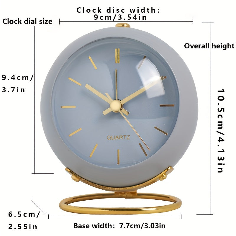 Nordic Silent Desk Clock – Luminösa Visare & Metallram