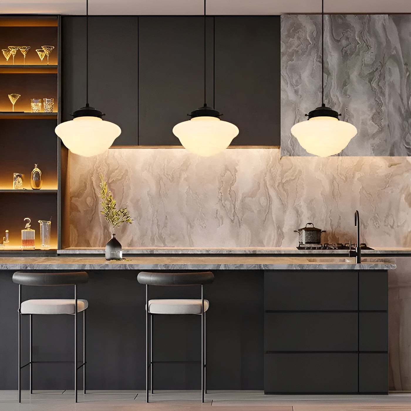 Hängelampa i opalglas – Vintage design med geometrisk glas